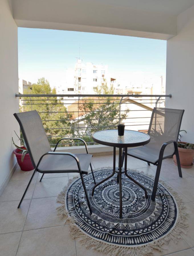 Glabur - The Cozy Atelier - City, Free Parking & Wifi, Welcomes You!!! *